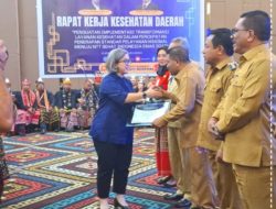 Kabupaten Rote Ndao Raih Penghargaan 100 Persen RME Puskesmas Terintegrasi Satu Sehat dari Kemenkes
