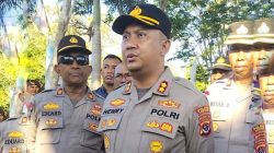 AKBP Henry Eko Irawan Lepas Pengiriman Bantuan Kemanusiaan Polres Rote Ndao ke Flores 3 1001562448