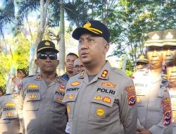 AKBP Henry Eko Irawan Lepas Pengiriman Bantuan Kemanusiaan Polres Rote Ndao ke Flores