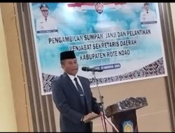 Lantik Pj Sekda, Bupati Rote Ndao Pesan : Tingkatkan Pelayanan Publik, Jangan Reaktif Terhadap Kritik