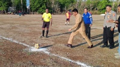 Turnamen Sepak Bola Nasdem Cup Dibuka, Bupati Rote Ndao Apresiasi Partai Nasdem